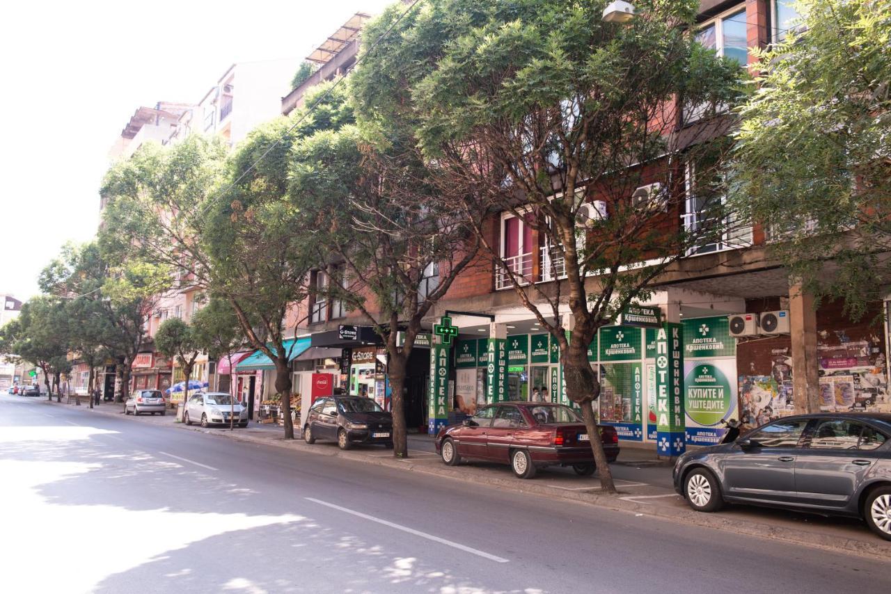 Turist Apartment Nisz Zewnętrze zdjęcie