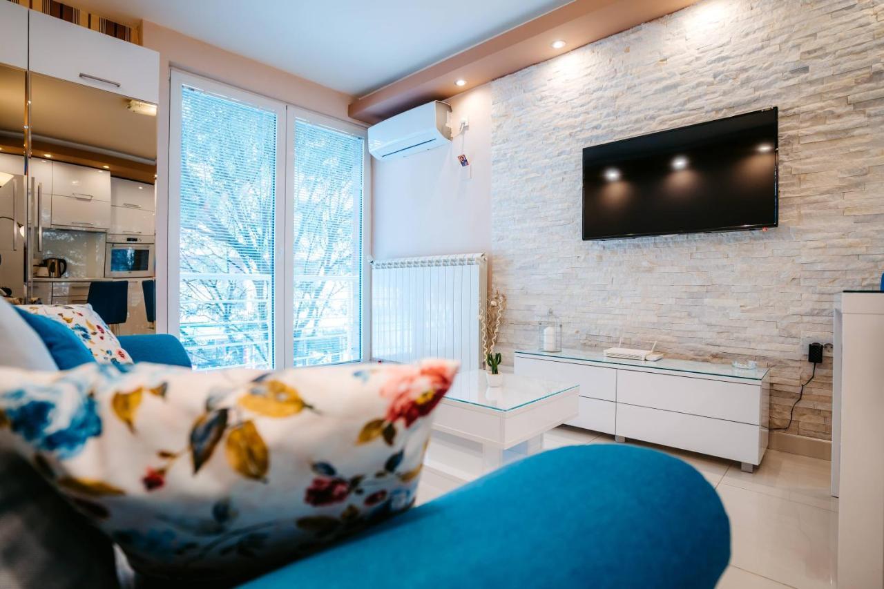 Turist Apartment Nisz Zewnętrze zdjęcie