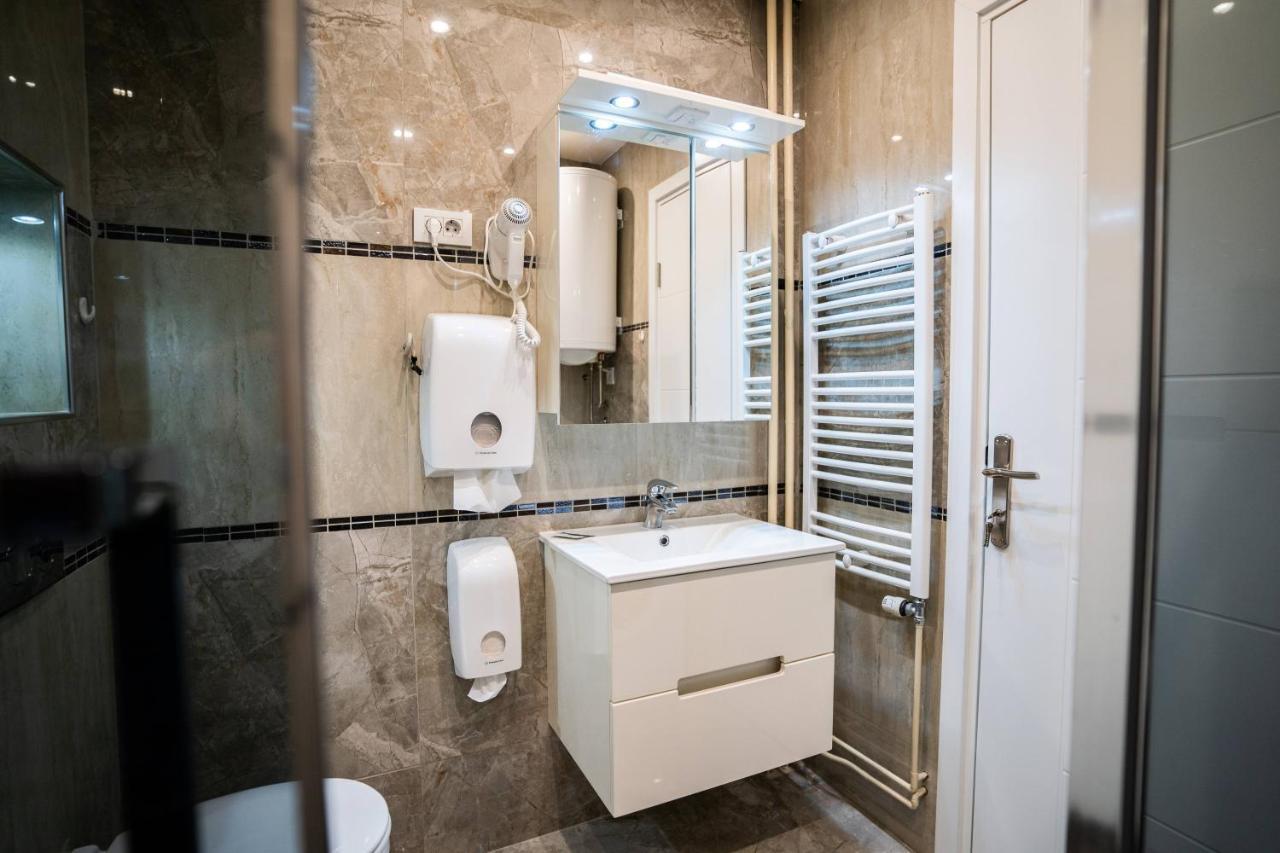Turist Apartment Nisz Zewnętrze zdjęcie